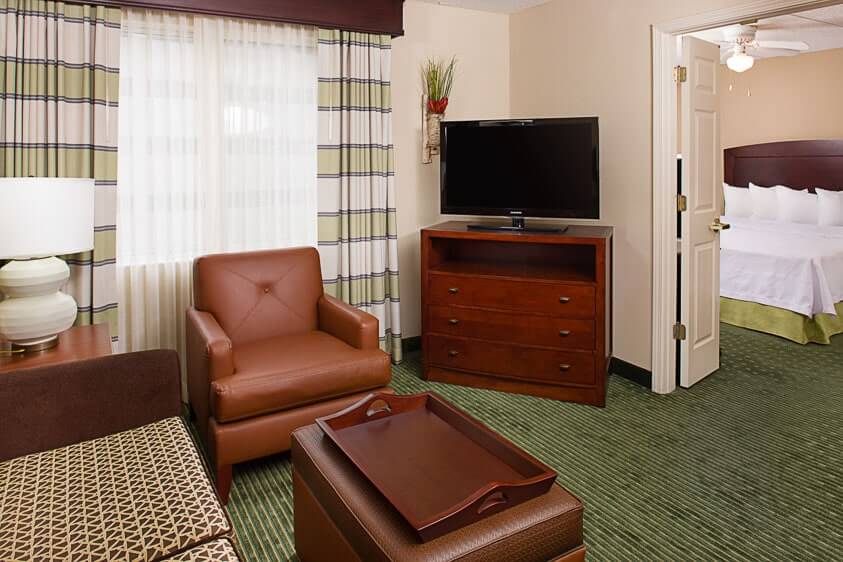 The loving room of a suite at the Homewood Suites Nashville Brentwood
