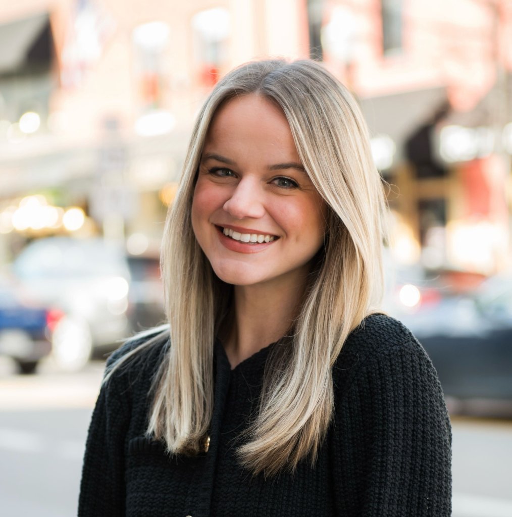 Sarah Erickson Sarah Erickson