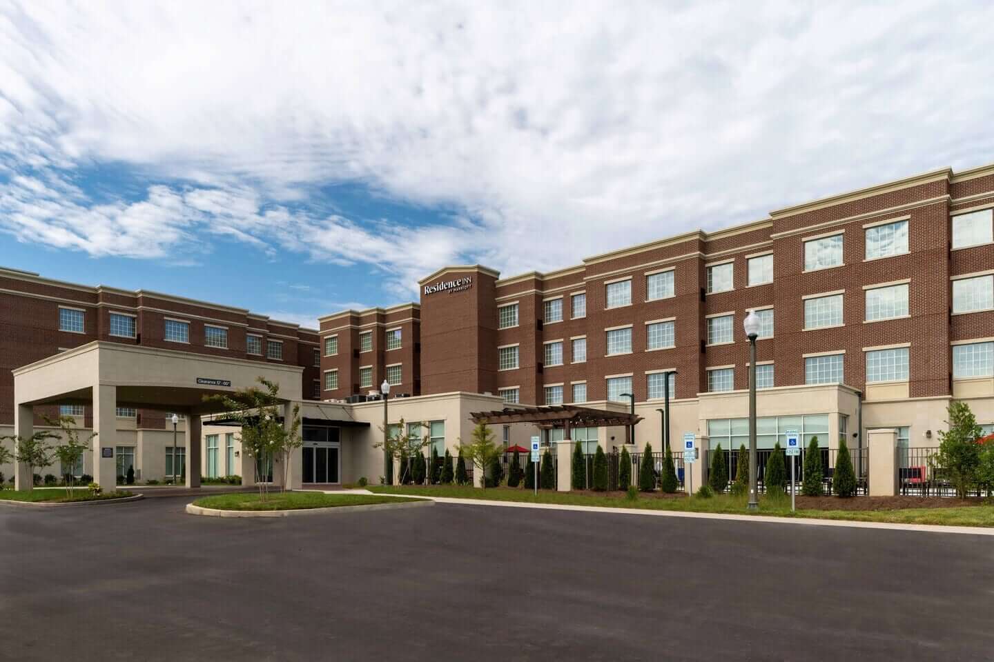 The exterior of Residence Inn Franklin Berry Farms